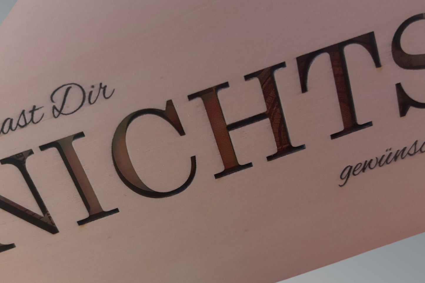 Schriftzug Nichts mit Geld