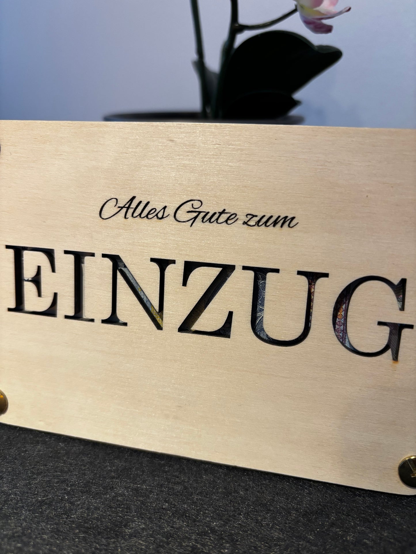 Geldgeschenk-Karte aus Holz – „Alles Gute zum Einzug“