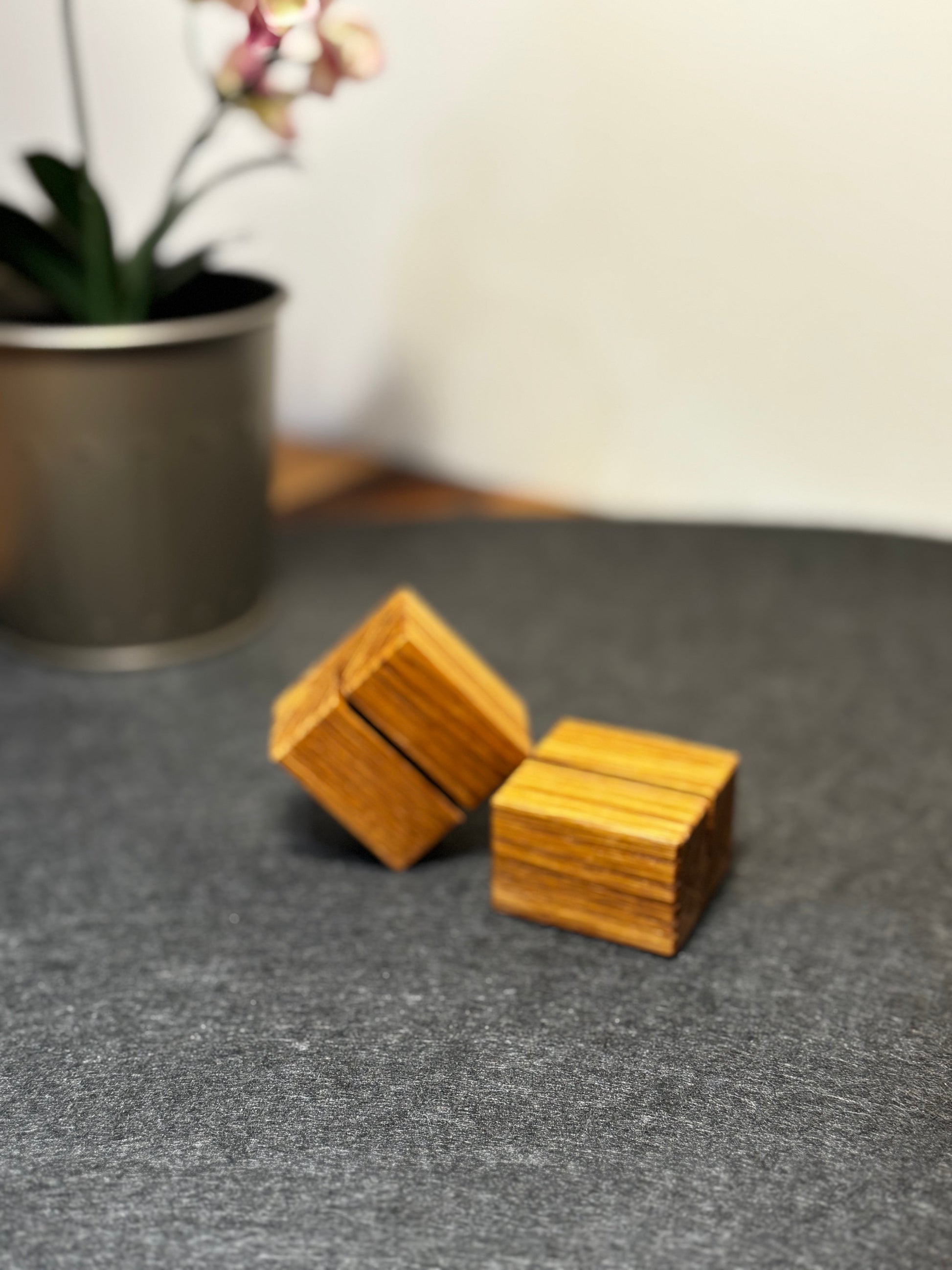 Fotohalter aus Eichenholz